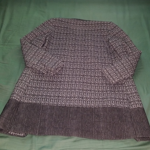 LAST CHANCE! 💚B2G1💚 Black and white coat - Picture 4 of 5